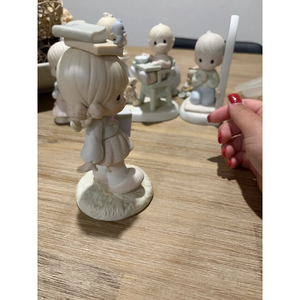 Precious Moments Porcelain Figurine 110086 September Girl